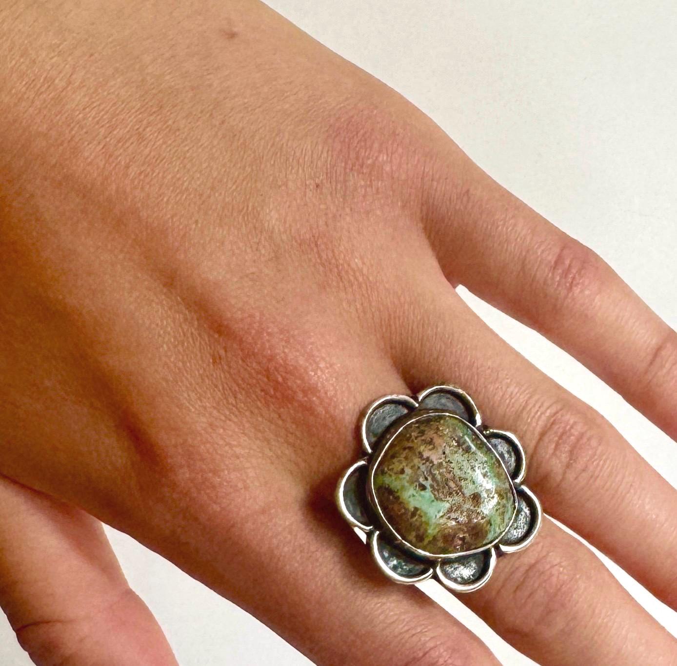 Vintage Navajo Turquoise Ring, Sterling Silver Floral Design, Size 8.25