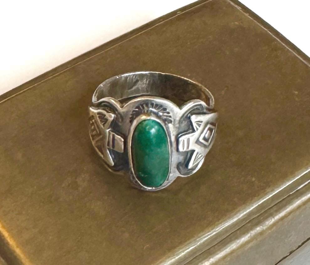 Arrowhead Turquoise Band Ring Vintage Fred Harvey Trading Post Era Native American Navajo Sterling Silver Green Turquoise Size 6.5