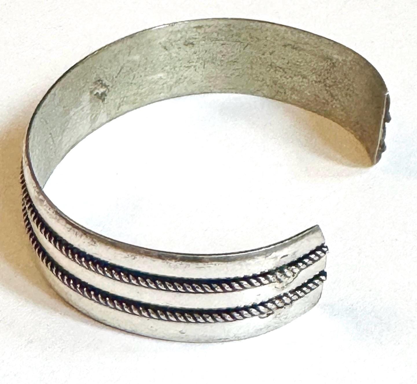 Bell Trading Navajo Cuff Bracelet Vintage Southwest Native American Trading Post Sterling Silver Railroad Twisted Rope