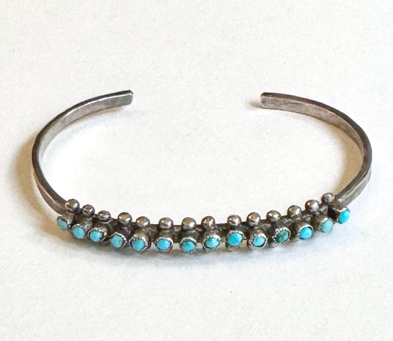 Zuni Turquoise Bracelet Cuff Snake Eye Set Green Turquoise Vintage 30s 40s Native American Sterling Silver Old Pawn