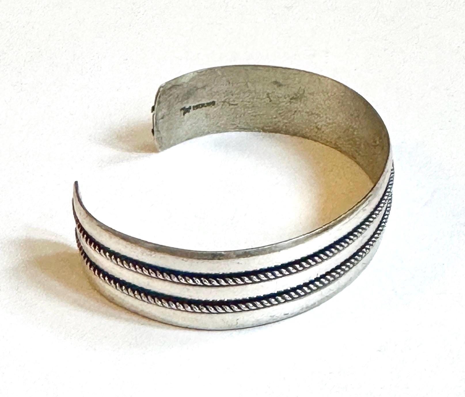 Bell Trading Navajo Cuff Bracelet Vintage Southwest Native American Trading Post Sterling Silver Railroad Twisted Rope
