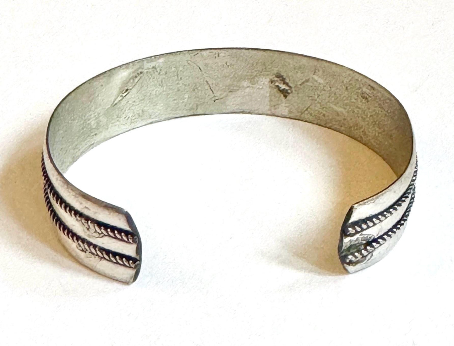 Bell Trading Navajo Cuff Bracelet Vintage Southwest Native American Trading Post Sterling Silver Railroad Twisted Rope