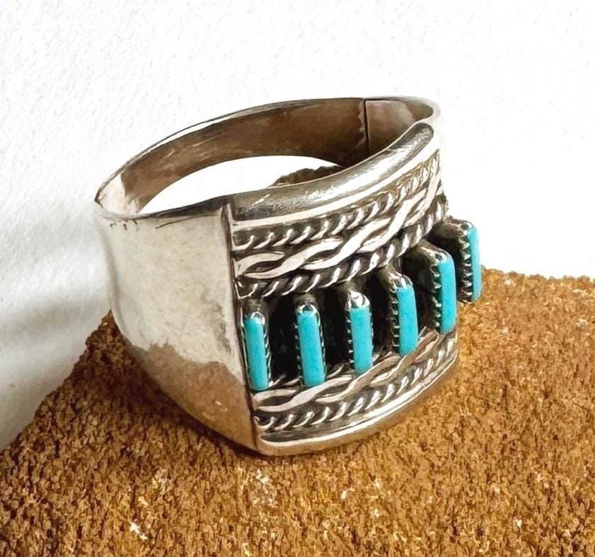 Vintage Zuni Turquoise Ring Native American Sterling Silver Needlepoint Turquoise Stones Signed F. HATTIE Size 7